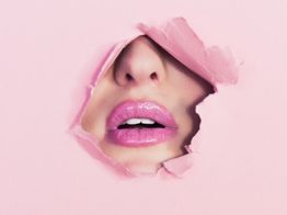 d03-Img-Lips-Pink.jpg